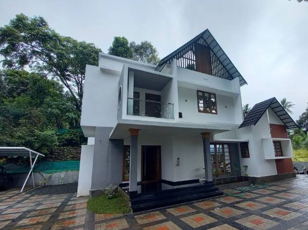 House For Sale-4BHK Near Kattappana